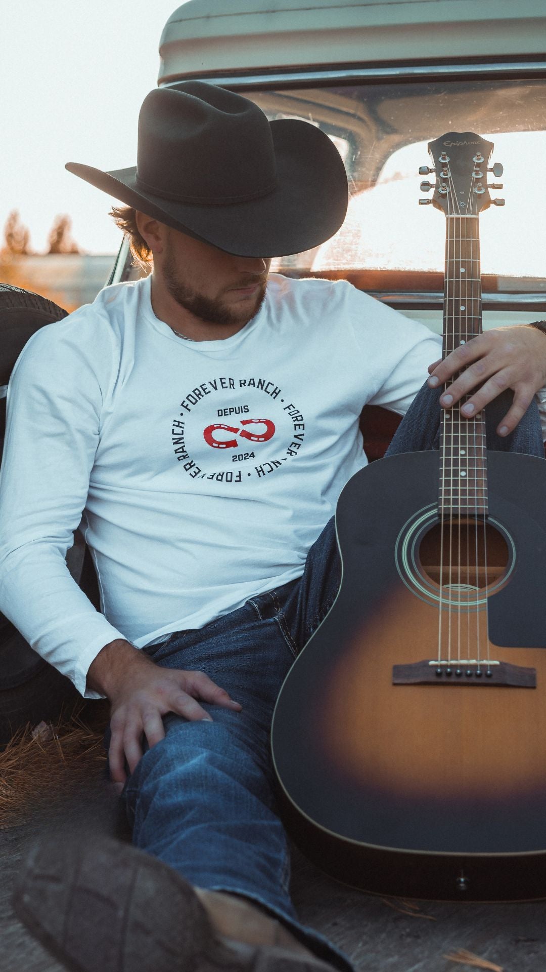 The “Contemporary” Longsleeve for Men / Unisex - White